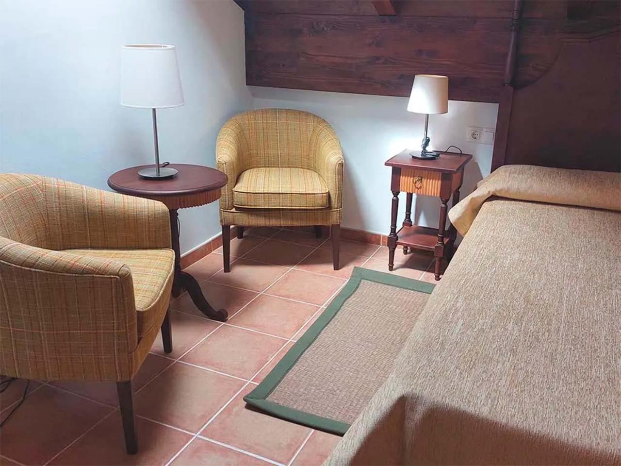 Apartamentos Jaca Mirador De Badaguas 3000 Eksteriør bilde