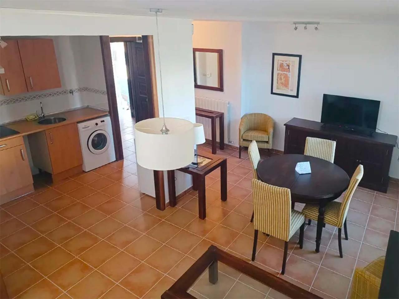 Apartamentos Jaca Mirador De Badaguas 3000 Eksteriør bilde